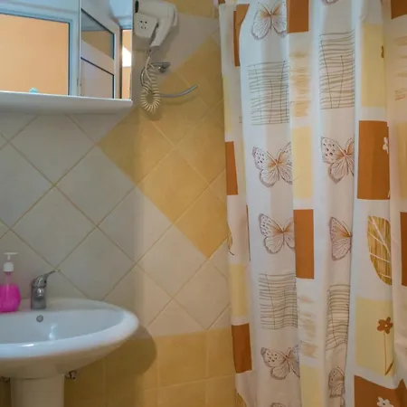 Apartman Avgi