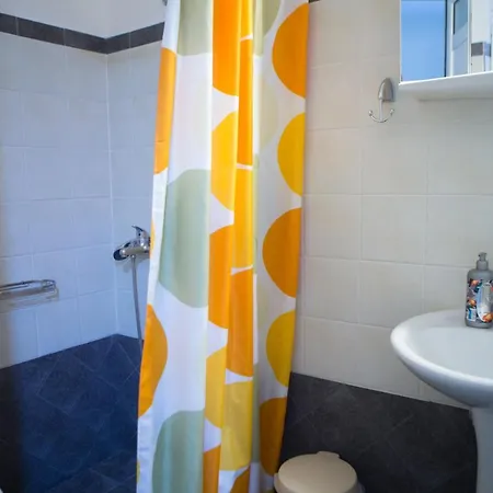 Avgi Apartman *