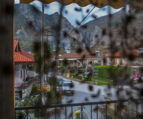 Avgi Apartamento Káto Loutrákion